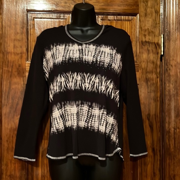 B.L.E.U. Hooded Long Sleeve Cotton Tunic - Picture 1 of 7